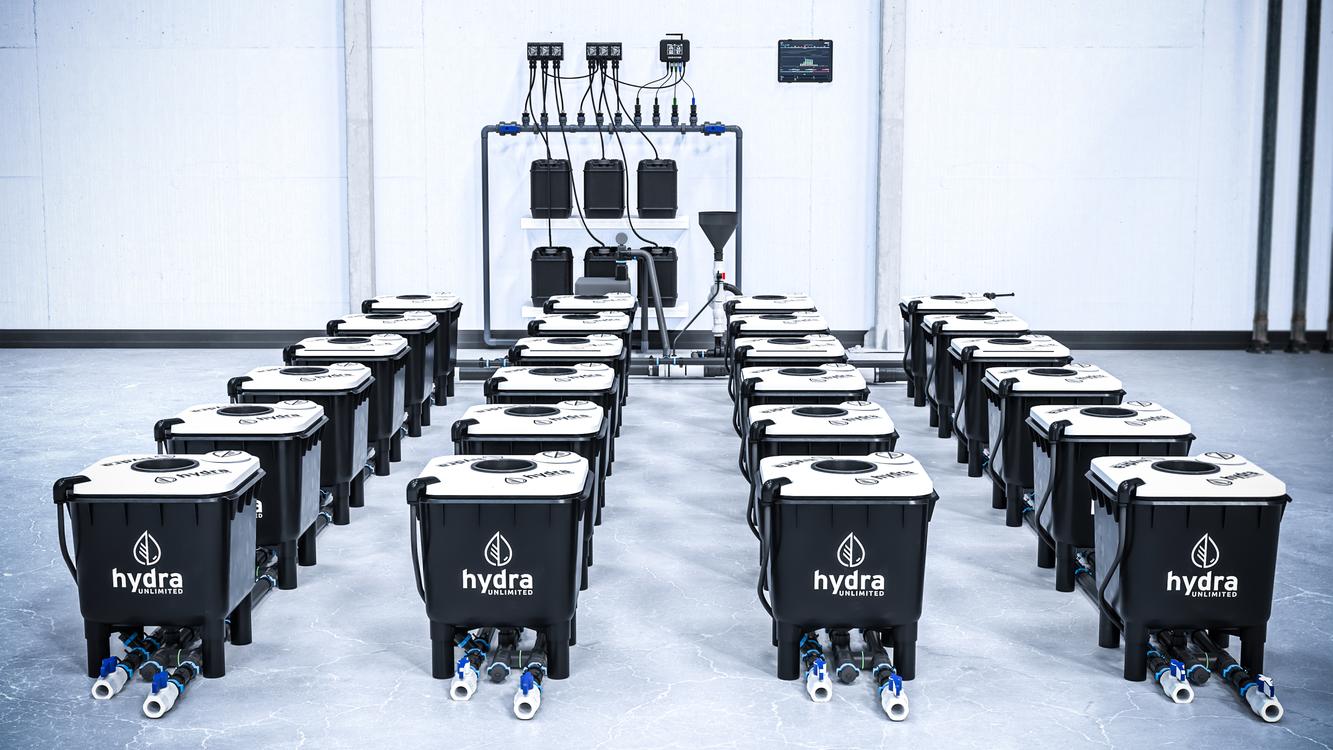 Aurora dosing a multi-reservoir setup